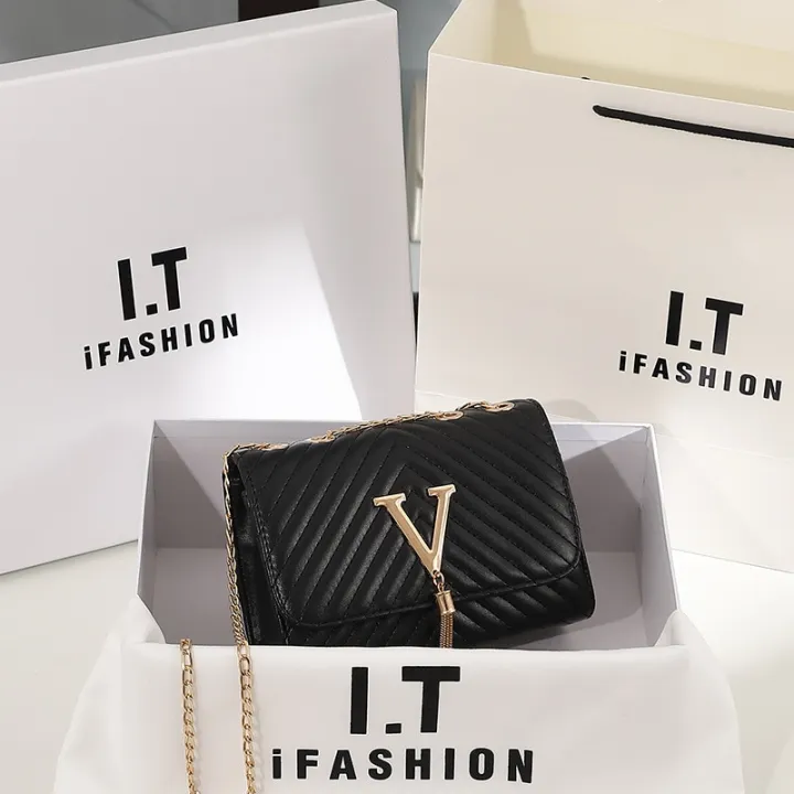 Embroidery%20Women%20Crossbody%20Bag%202023%20Luxury%20Handbag%20Shoulder%20Bags%20Brand%20V%20Letter%20Clutch%20Small%20Bag%20and%20Purse%20Party%20Bolsa%20-%20Image%207