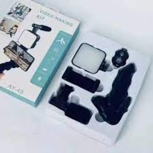 Ay-49%20Phone%20Vlog%20Tripod%20Vlogging%20Kits%20Live%20Selfie%20Fill%20Light%20Integration%20With%20Remote%20Control%20Microphone%20Light%20Light%20-%20Ring%20Light%20-%20Image%202