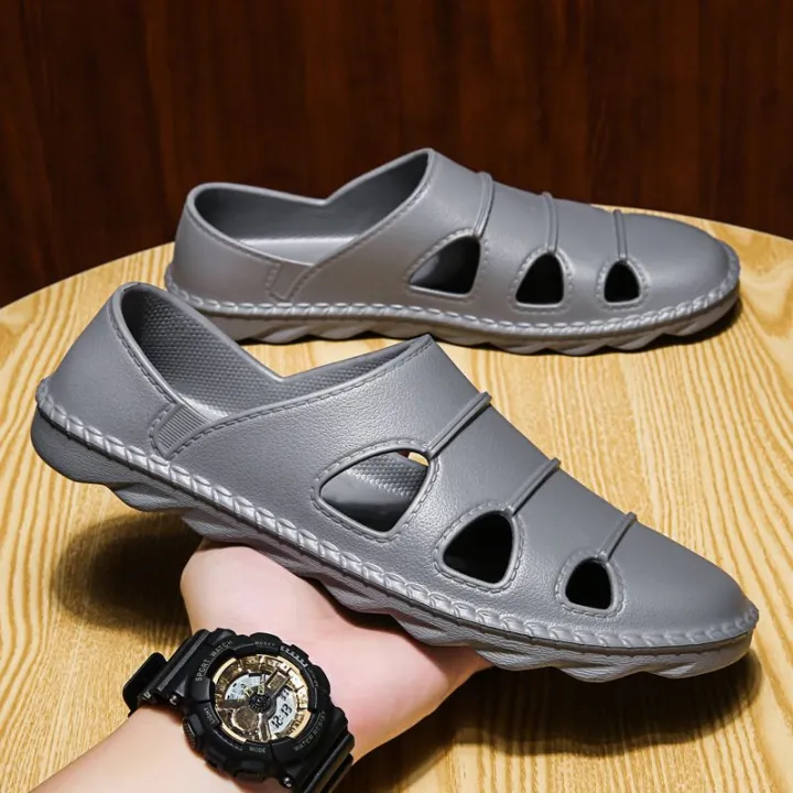 Closed-Toe%20Slippers%20Men's%20Summer%20Outdoor%20Non-Slip%20Deodorant%20Beach%20Sports%20Leather%20Sandals%20Hollow%20Driving%20Half%20Slippers%20Vietnam%20Hole%20-%20Image%206