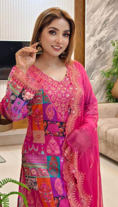 Dazzle Binder Shalwar Kameez Fabric Cut Piece – 4.6M main image 0