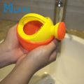 Hui Baby Bath Toy Plastic Watering Can Watering Pot Beach Toy Play Sand Toy Gift for Kids Random Color.