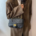 Bag Girls Little Fragrance 2023 New Trendy Korean Edition Versatile Crossbody Small Bag Texture Commuting Fashion Chain Small Square Bag. 