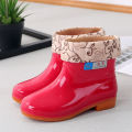Low-top fashion short length women's rain boots velvet warm thickened silicone water shoes anti-slip labor protection rain boots wholesale. 