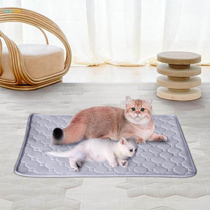 Pet%20Cooling%20Mat%20for%20Cats%20Dogs%20Outside%20Floor%20Car%20Crates%20Sleeping%20Bed%20Mattress%2060cmx70cm%20-%20Image%206