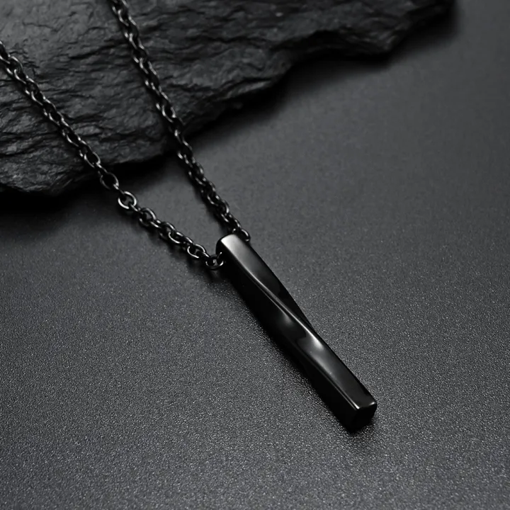 Stylish%20Accessories%20Men's%20Accessories%20Rectangle%20Necklaces%20Fashion%20Jewelry%20-%20Image%203