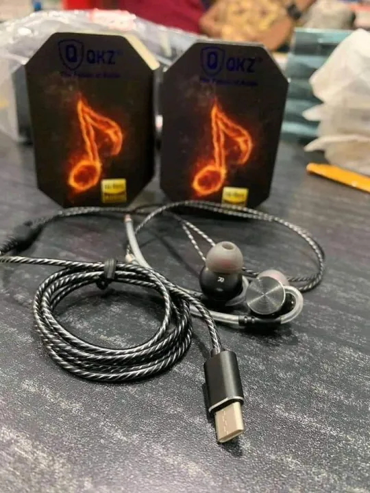 QKZ%20DM10%20Type%20C%20Zinc%20Alloy%20Metal%20Earphone%20-%20Image%202