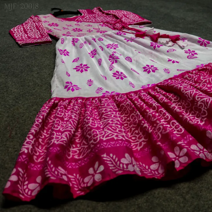 Stylish%20And%20Fashionable%20Women%20Dress%20Handmade%20Women%20new%20Block%20Printed%20Women%20kurtis%20-%20Image%203
