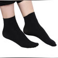 Aliyas Pack of 1 Pairs of Thumb socks skin color.