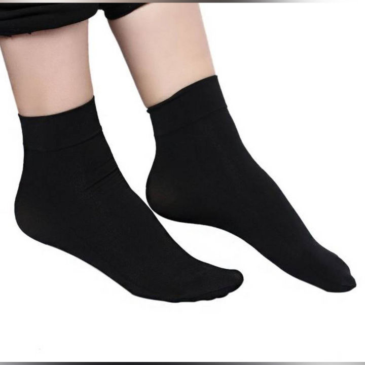 Aliyas%20Pack%20of%201%20Pairs%20of%20Thumb%20socks%20skin%20color%20-%20Image%202