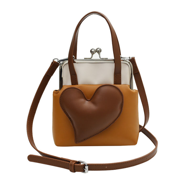 Art%20girl%20foreign%20style%20single%20new%20small%20fresh%20text%20personality%20love%20bag%20summer%202024%20shoulder%20crossbody%20clip%20small%20square%20bag%20-%20Image%206