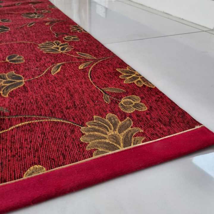 GOLD%20in%20RED-%20Floor%20Mat/%20Area%20Rug%20-%20Small%20Size%20-%20Image%207