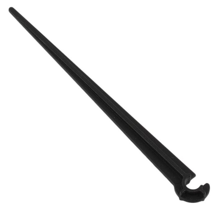 Dripper%20Stakes%20for%20Holding%204/7mm%20Microtube%20or%20Vinyl%20Tube%20for%20Drip%20Irrigation%20System%20for%20Garden%20Irrigation%20-%20Image%206