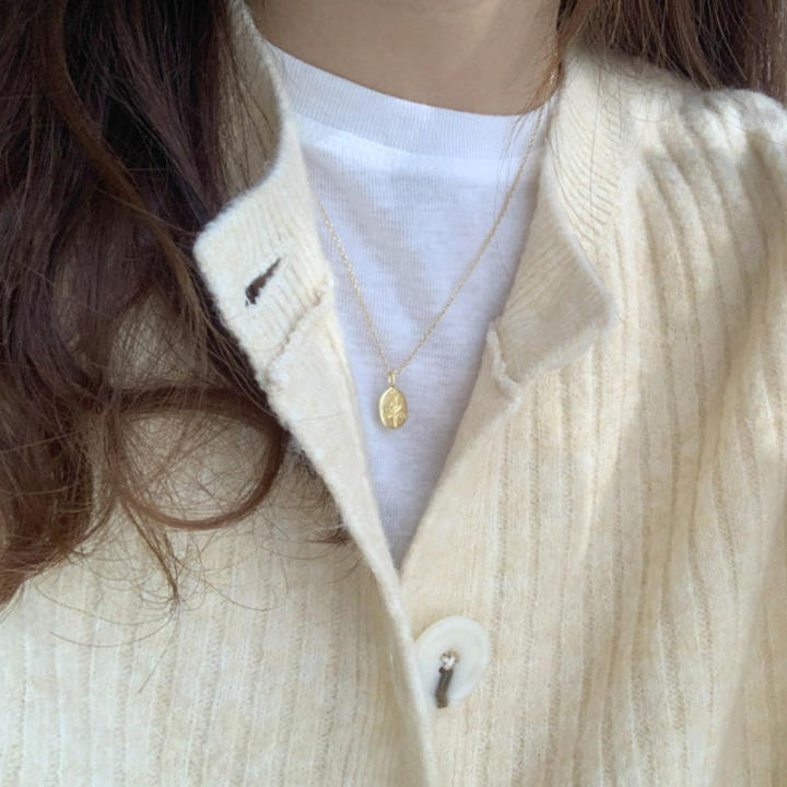 Fashion%20Ins%20Style%20Simple%20Engraved%20Flower%20Necklace%20for%20Women%20Exquisite%20Gold%20Plated%20Sweather%20Chain%20Pendant%20Necklace%20for%20Mother's%20Day%20Jewelry%20Gift%20Qoddess%20-%20Image%203
