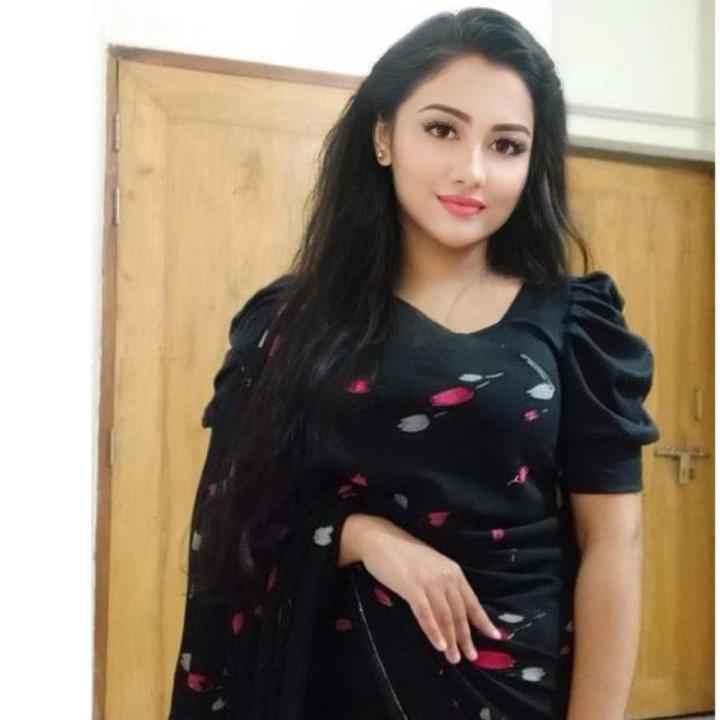 half sleeve ghoti hata crop top blouje for fashionable girls