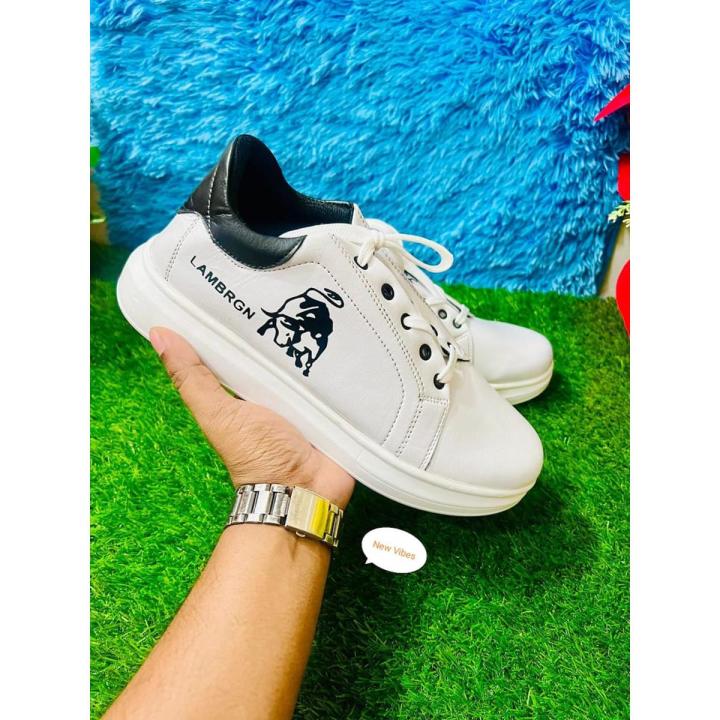 Hig Qulaity Sneakers 2021 Men Casual Shoes Men Fashion Sneakers Fly knit Light weight Slip-on Men