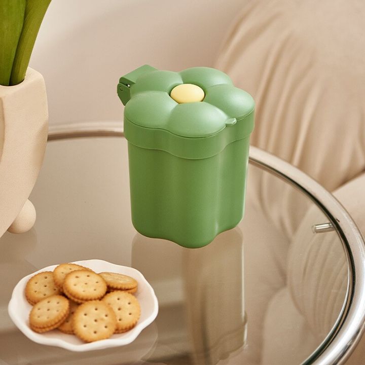 Mini%20Desktop%20Waste%20Bin%20Creative%20Cute%20Flower%20Trash%20Can%20Plastic%20Storage%20Bucket%20Garbage%20Bin%20Household%20Trash%20Bin%20With%20Lid%20Dustbin%20-%20Image%204