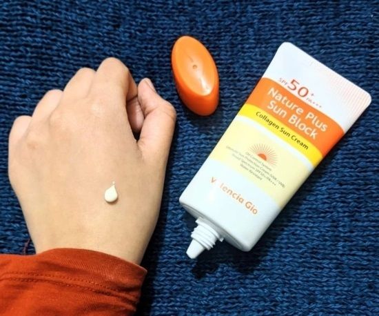 Valencia%20Gio%20Nature%20Plus%20Sun%20Block%20Collagen%20Sun%20Cream%20(SPF%2050+/PA+++)%2070ml%20for%20all%20skin%20-%20Image%203