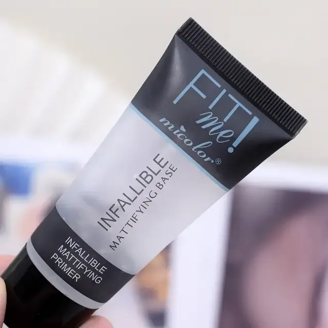 10%20IN%201%20MAKEUP%20COMBO%20SET%20WITH%20FULL%20MAKEUP%20COVERAGE%20-%20Image%204