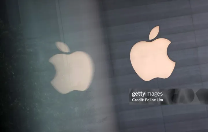 For%20Apple%20logo%20decal,%20Iphone%20logo%20sticker,%20Apple%20-%20Image%202