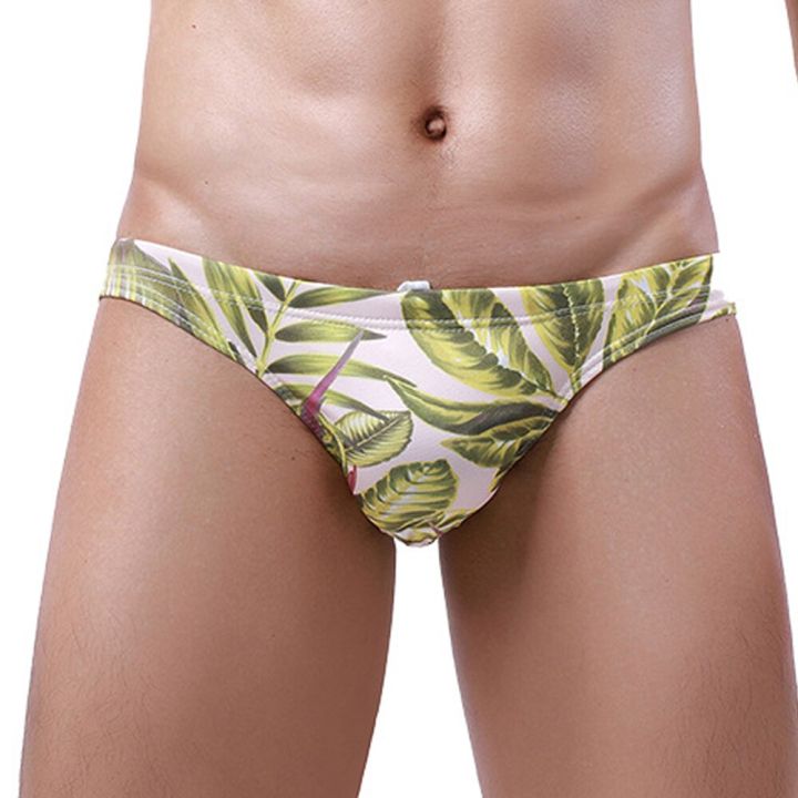 Fashion%20Summer%20Men%20Print%20Briefs%20Swim%20Trunks%20Swimming%20Pants%20Low%20Waist%20Swimsuit%20Hot%20Spring%20Tight%20Elastic%20Triangle%20Briefs%20-%20Image%203
