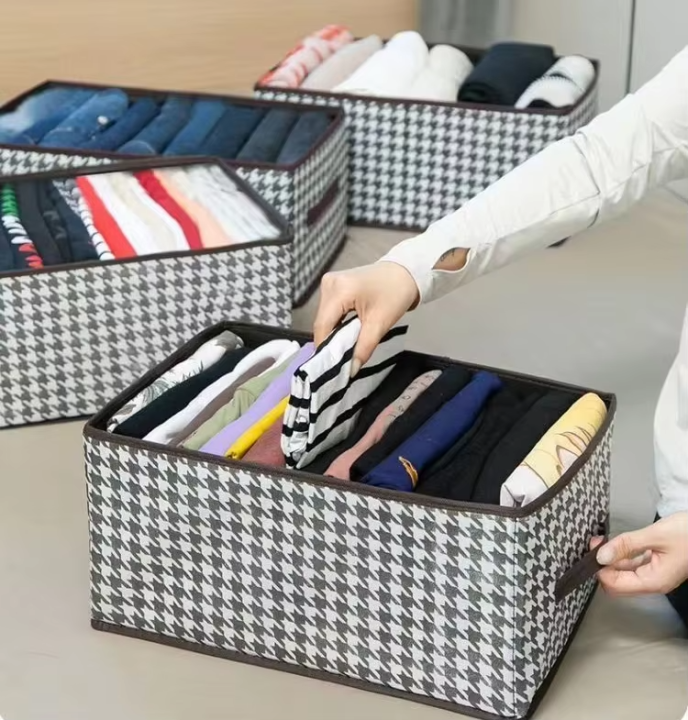 Printed%209%20Grids%20Cloth%20Organizer%20Box%20%E2%80%93%20Keep%20Your%20Wardrobe%20Neat%20&%20Tidy%20(NWP%209L)%20-%20Image%204