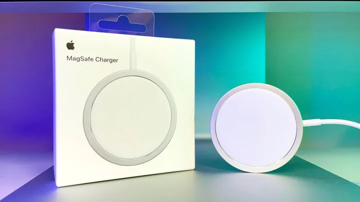 Apple%20MagSafe%20Wireless%20Charger%20Super%20Charge%2015W%20PD%20Wireless%20Fast%20Charger%20For%20Apple%20iPhone%2012%20Mini,%2012,12%20Pro,12%20Pro%20Max,11%20Pro,%20XS%20Max%20,XR%20,11,%2011%20Pro,%2011%20Pro%20Max,%20X,%20Xs,%208%20Plus%20-%20Image%202