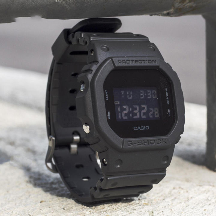 (Ready%20Stock)%20G%20.Shock%20Men%20Watch%20Sport%20Watch%20DW5600%20Dual%20Time%20Display%20Water%20Resistant%20Shockproof%20and%20Waterproof%20World%20Time%20LED%20Light%20Man%20Boy%20Sports%20Lover%20Wrist%20Watches%20with%202%20Years%20Warranty%20DW-5600BB-1%20-%20Image%204