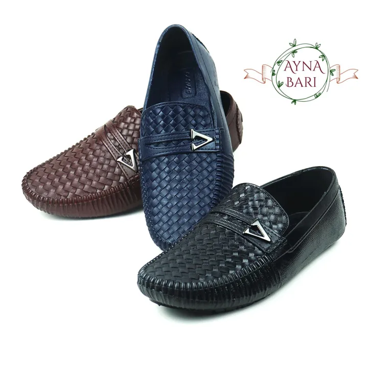 Slip-on%20loafer%20Shoe%20for%20man%20%7C%20V%20%7C%20Water%20proofed%20Shoe%20%7C%20Full%20Rubber%20%7C%20Rain%20Boot%20%7C%20Loafer%20for%20man%20%7C%20Panjabi's%20shoe%20%7C%20Bristyr%20Juta%20%7C%20New%20collection%20-%20Image%205