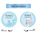 International Indian Product Ponds Super Light Gel Oil Free Moisturiser – 100ml. 