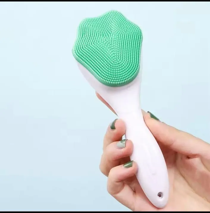 Face%20Scrubber%20Brush%20Silicone%20Facial%20Cleansing%20Brush%20Face%20Wash%20Brush%20(Pack%20of%201)%20-%20Image%204