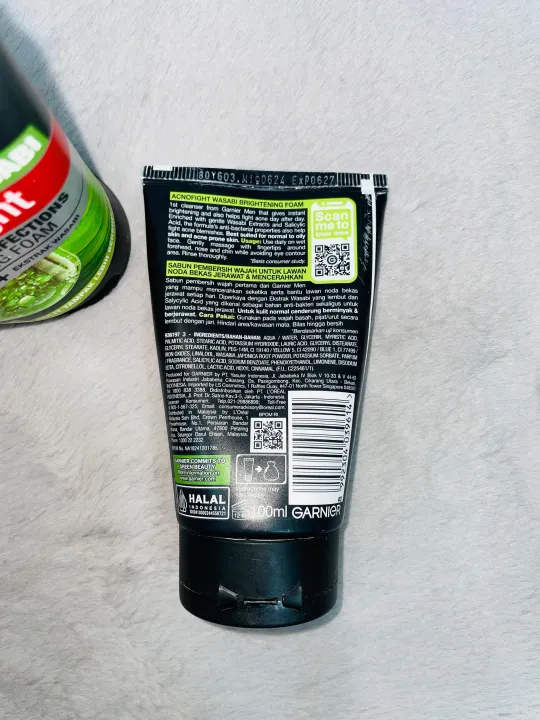 Garnier%20Men%20Acno%20Fight%20Face%20Wash%20(100)%20INDIAN%20-%20Image%204
