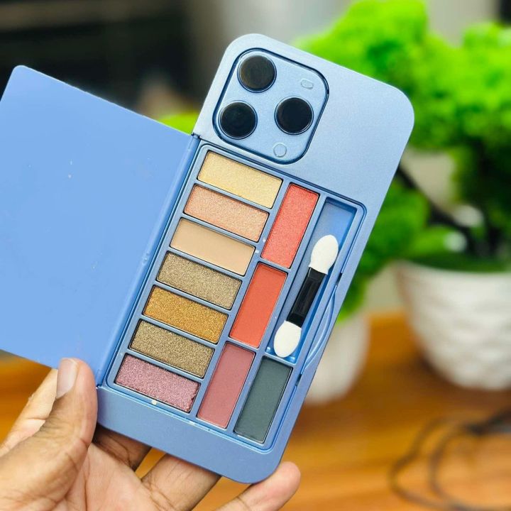 iPhone%20Eyeshadow%20Kit%20with%20Mirror%20Compact%20Portable%20Makeup%20Set%20for%20Women%20-%20Image%202