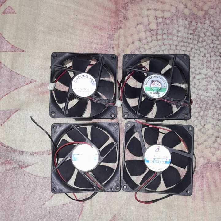 Cooling%20Fan%20gole%20and%20square%203"Inch%2012V%20Cooling%20Fan%203"%20Inch%2012V%2080%C3%9780%C3%9725%20mm%20Heatsink%20Coolar%20Cooling%20Fan%20Radiator%20Heat%20Dissipation%20Fan%20With%202%20Wire%20Cable,%204%20ps%20fan%20-%20Image%202