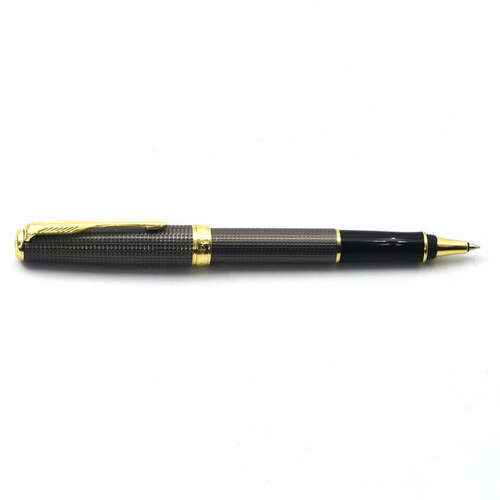 Luxury%20quality%20Imported%20Fountain%20Ink%20Pen%20&%20Hero%20ink%2050ml%20Black%20color%20gift%20item%20-%20Pen%20-%20Image%203