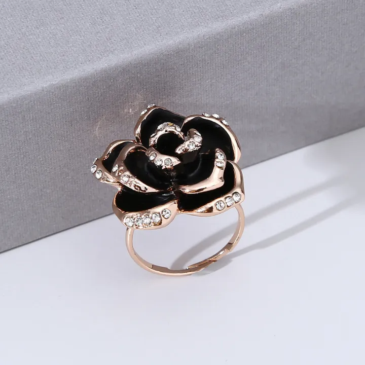 Rose%20Black%20Finger%20Ring%20For%20Women/girls/Lady%20-%20Image%203