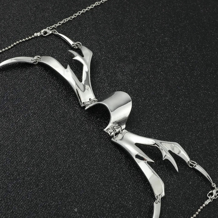 Punk%20Irregular%20Metal%20Mask%20Gothic%20Mechanical%20Alien%20Fluid%20Face%20Accessories%20Earring%20for%20Women%20Men%20Halloween%20Jewelry%20-%20Image%202