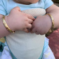 【Beiver Jewelry Store  】Ethlyn 2pcs/lot Dubai Gold Bangle for Girls/Baby/Kids Charm Bells Lucky Jewelry Child Christmas Gifts B133. 