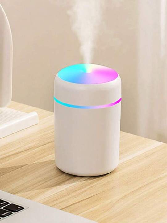 USB%20Colorful%20Humidifier%20Mini%20Portable%20Useable%20In%20Car%20Home%20Cup%20Humidifier%20-%20Image%206