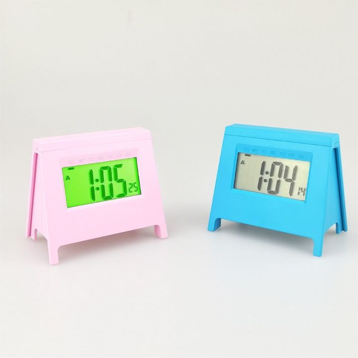 insMiniLCDStudent%20Electronic%20Alarm%20Clock%20Automatic%20Luminous%20Small%20Clock%20Children%20Gift%20Electronic%20Clock%20Wholesale%20-%20Image%203