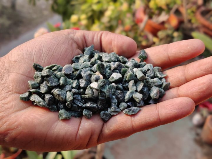Bluish%20Color%20Stone%20(%E0%A6%A8%E0%A6%BF%E0%A6%B2%E0%A6%9A%E0%A7%87%20%E0%A6%B0%E0%A6%99%20%E0%A6%8F%E0%A6%B0%20%E0%A6%AA%E0%A6%BE%E0%A6%A5%E0%A6%B0)%20-%200.5%20kg%20/01%20KG%20%20Pack%20of%20Natural%20Blue%20Color%20%20Decoration%20Stone%20Rocks%20for%20Aquarium%20and%20Many%20More%20Decoration%20Use%20-%20Image%204