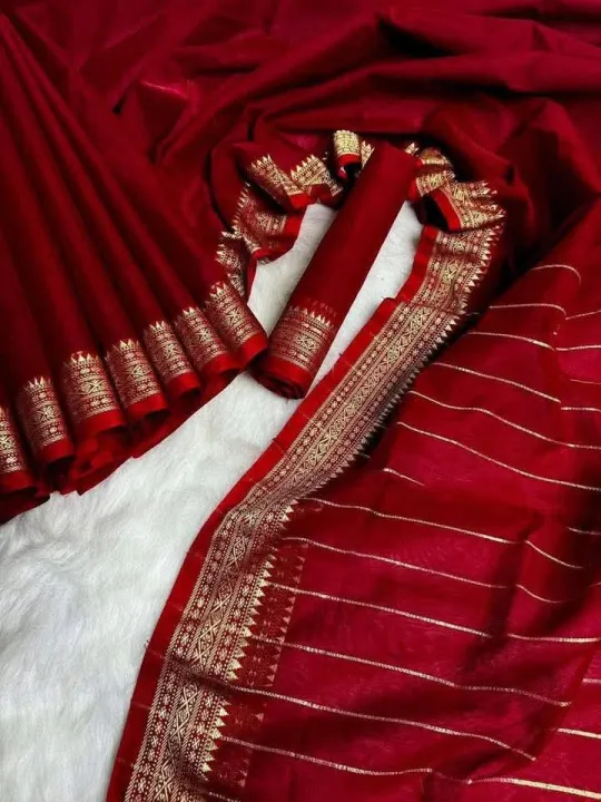 Half%20Silk%20Tangail%20Saree%20for%20Women%20with%20Blouse%20Piece%20%E2%80%93%20Traditional%20Red%20Tangail%20Saree%20with%20Golden%20Border%20%E2%80%93%20Soft%20Elegant%20Party%20&%20Wedding%20Wear%20Saree%20%7C%20DivaDrape%20-%20Image%206