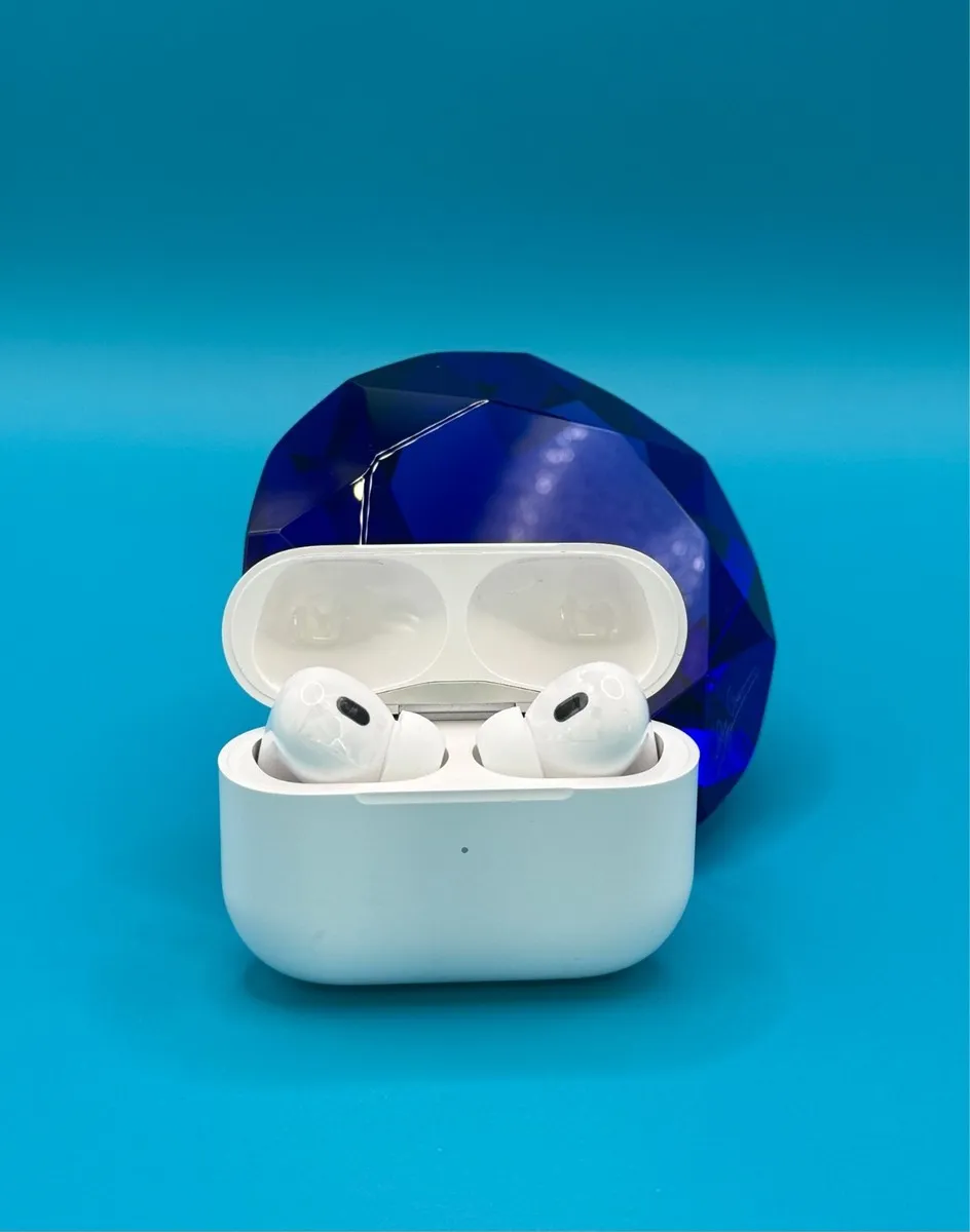 Apple AirPods Pro Wireless Earbuds