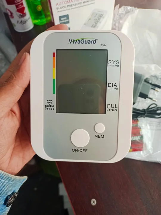 Vivaguard%2035A%20Automatic%20Digital%20Blood%20Pressure%20Monitor%20-%20Image%207