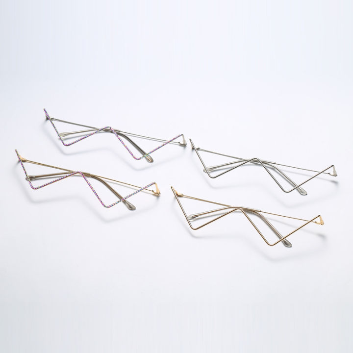 Personality%20no%20sheet%20metal%20inlaid%20diamond%20glasses%20female%20tide%20European%20and%20American%20ins%20style%20half%20frame%20street%20shot%20V-shaped%20decorative%20frame%20male%20s2057%20-%20Image%203