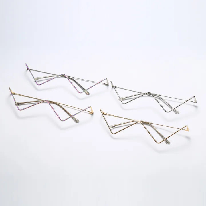 Personality%20no%20sheet%20metal%20inlaid%20diamond%20glasses%20female%20tide%20European%20and%20American%20ins%20style%20half%20frame%20street%20shot%20V-shaped%20decorative%20frame%20male%20s2057%20-%20Image%203