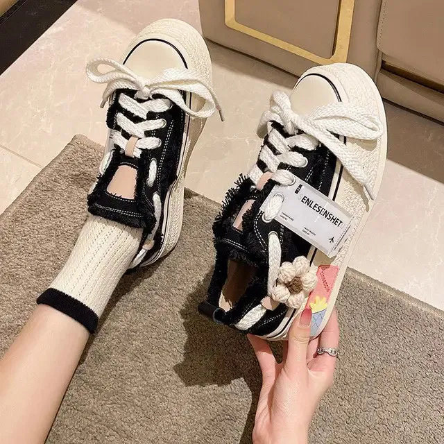 Women%202024%20New%20style%20breathable%20floral%20canvas%20shoes%20autumn%20thick%20platform%20all-match%20student%20sneakers%20zapatollas%20Mujer%20-%20Image%207