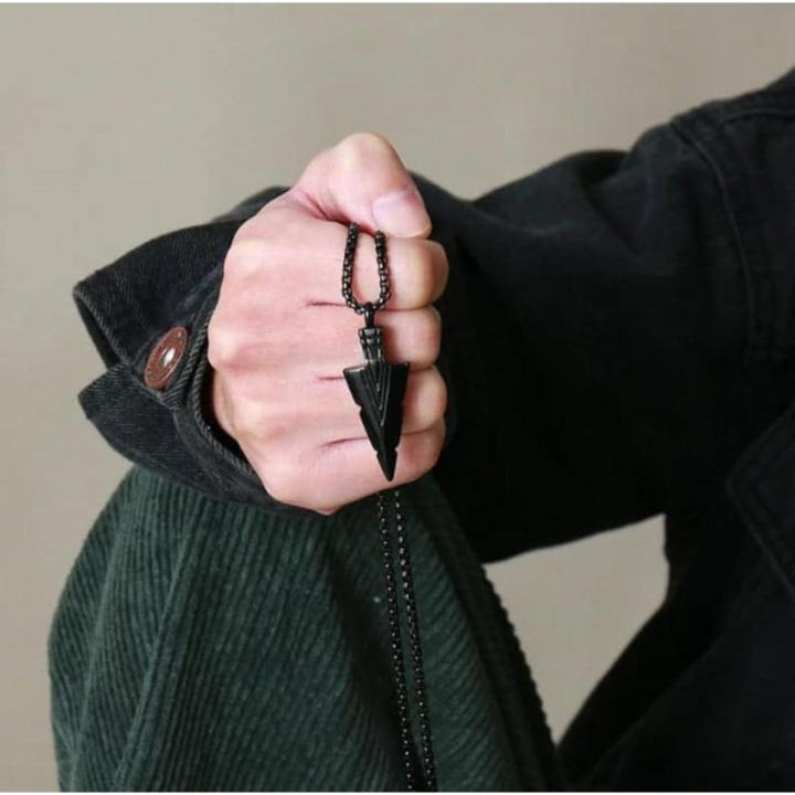 Black Arrowhead Pendant Necklace Chain For Men