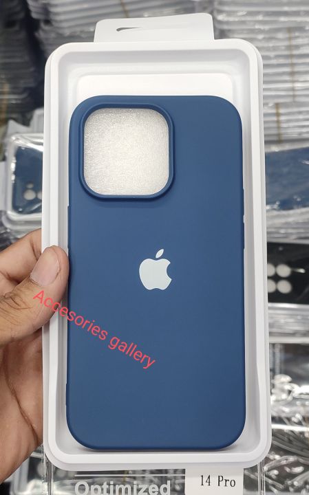 For%20iphone%2014%20Pro%20Silky%20And%20Soft%20-%20Touch%20Finish%20With%20Soft%20SILICONE%20COVER%20-%20Image%202