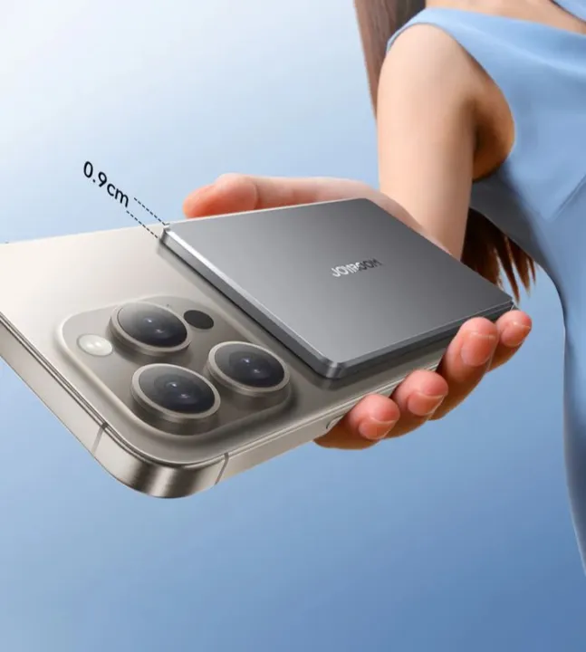 Ultra-Slim%20JR-PBM08%20Pro%2020W%20%20Metal%20Magnetic%20Wireless%20Power%20Bank%2010000mAh%20By%20Next%20Gadget%20-%20Image%204