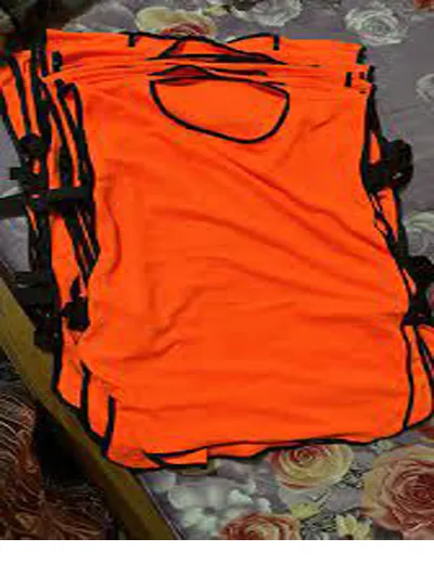 1%20Pcs%20Soccer%20&%20Football%20Training%20Vest%20Apron%20-%20Stay%20Prepared%20And%20Organized%20During%20Training%20Sessions%20With%20This%20Apron%20-%20Image%203
